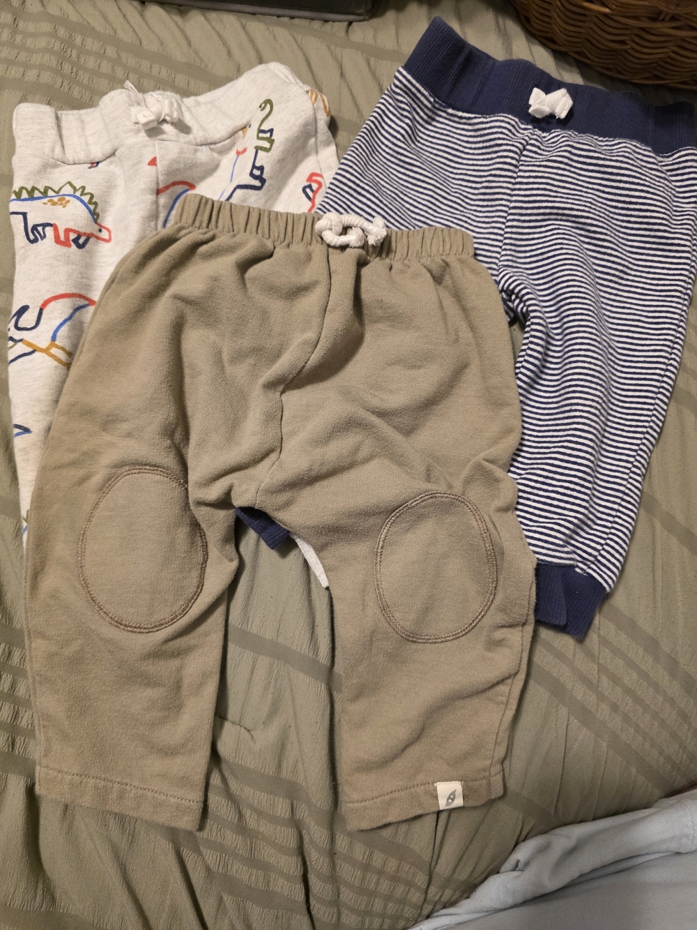 Carters Pants Size 9 Months